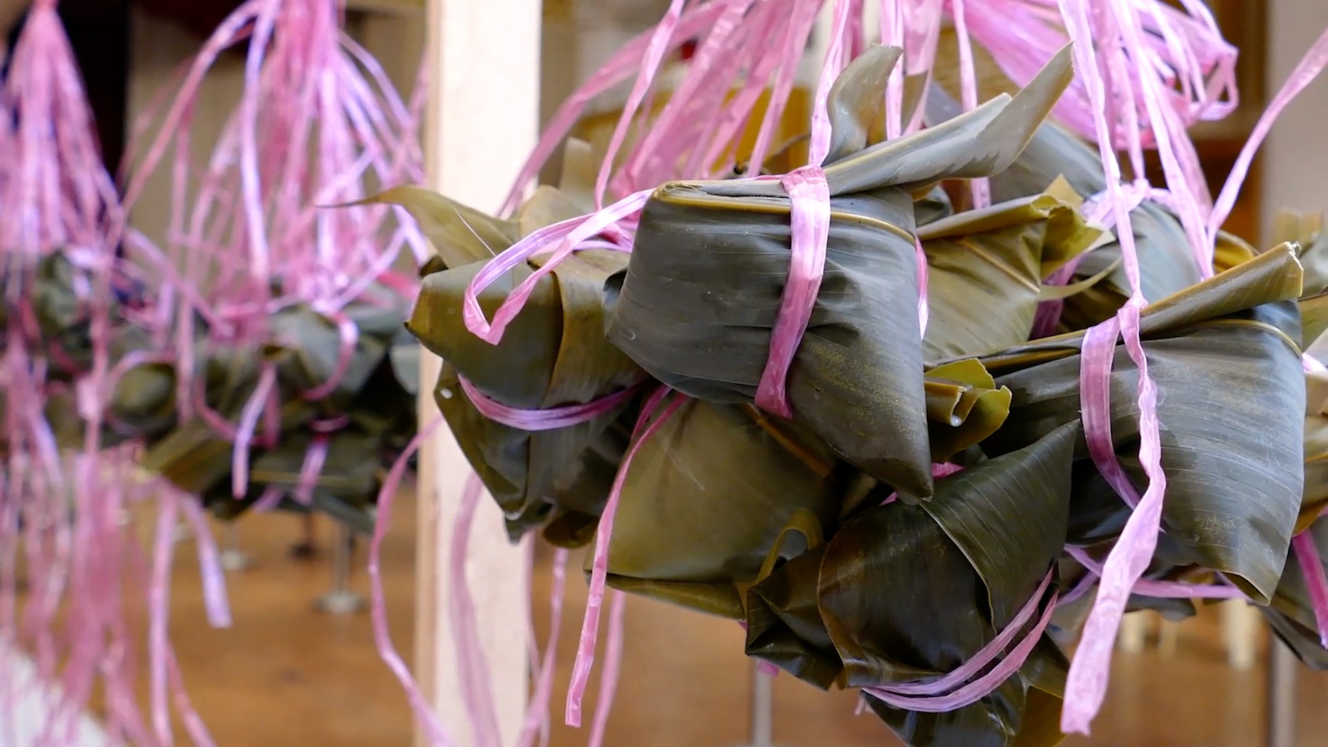 全球连线|吉隆坡举行端午节裹粽比赛