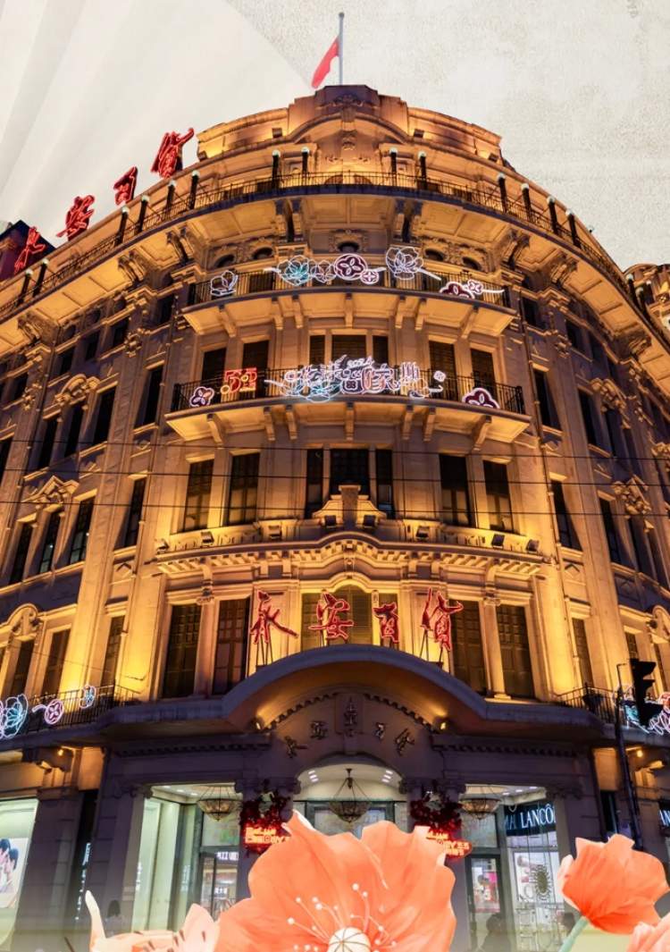 春风十里柔情,关于爱情,在这个5月有了具体的模样.