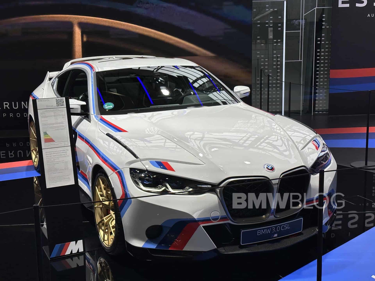 宝马3.0 csl限量版亮相,售价高达75万欧元