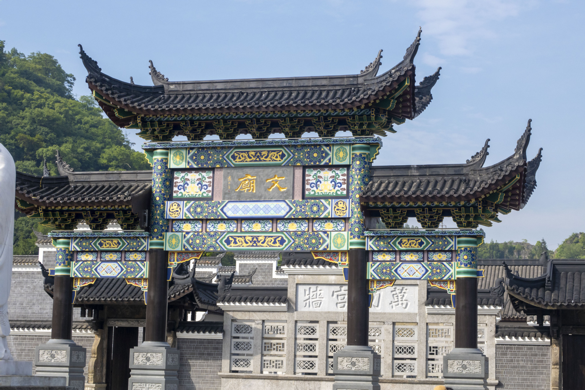 贵州织金县打造了一座平远古镇,像活的清明上河图,太漂亮了