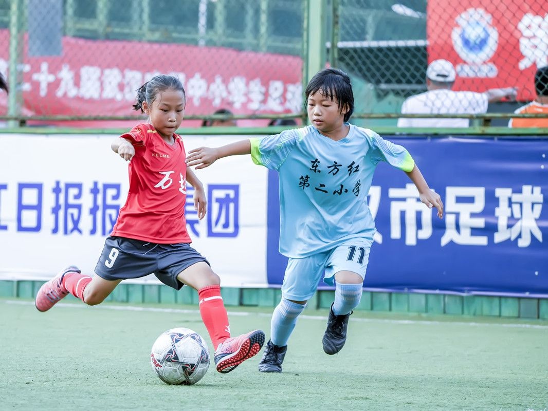 万松园路小学包揽晚报杯女子乙丙组冠军