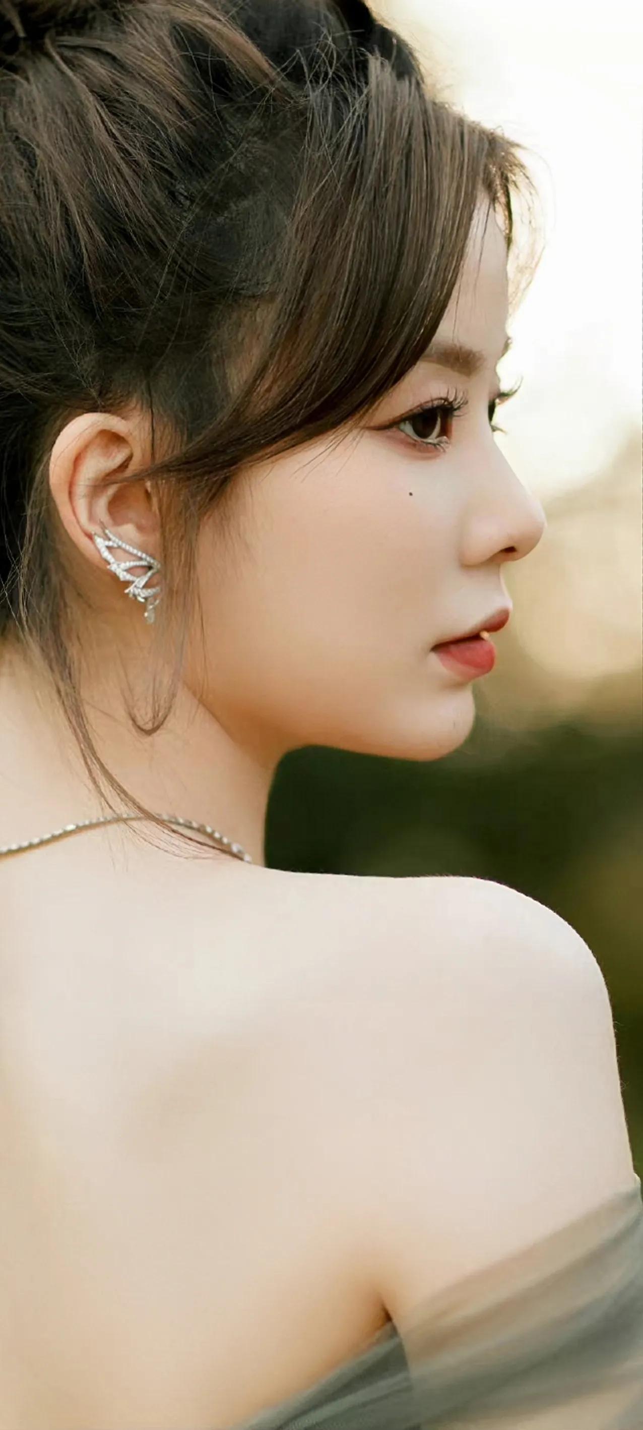 明星系列壁纸~陈卓璇