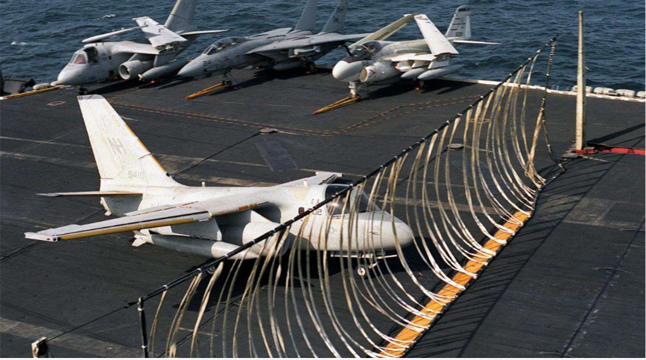 150万美元一条的航母阻拦索,有多强?让20吨战机3秒内停下