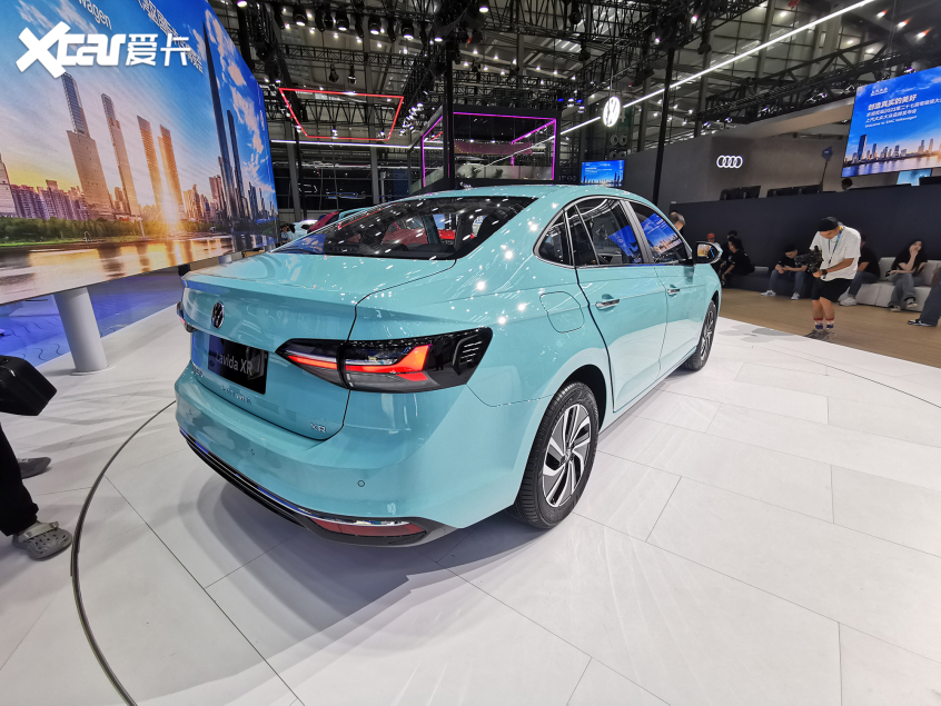 上汽大众朗逸新锐亮相 家族最新入门车