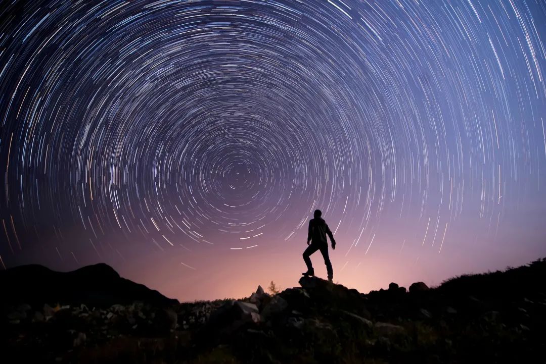 狮子座壁纸流星雨图片