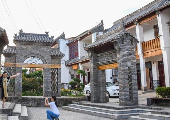 洛宁县河底镇:加快集镇建设 富民兴产促振兴