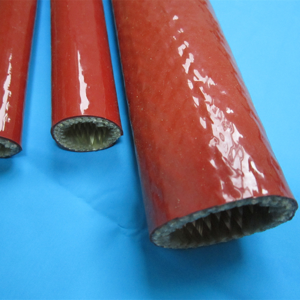 隔热耐热套管是一种用于保护电线和电缆的管状材料