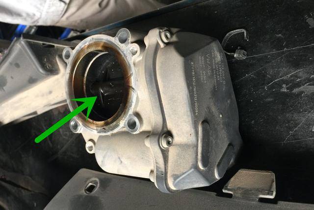 08年1.8t大众迈腾节气门问题,请高手解答