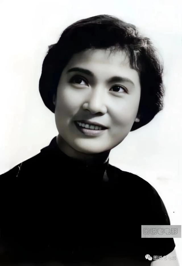 23张修图秦怡老照片,影迷深情留言,致敬人民艺术家