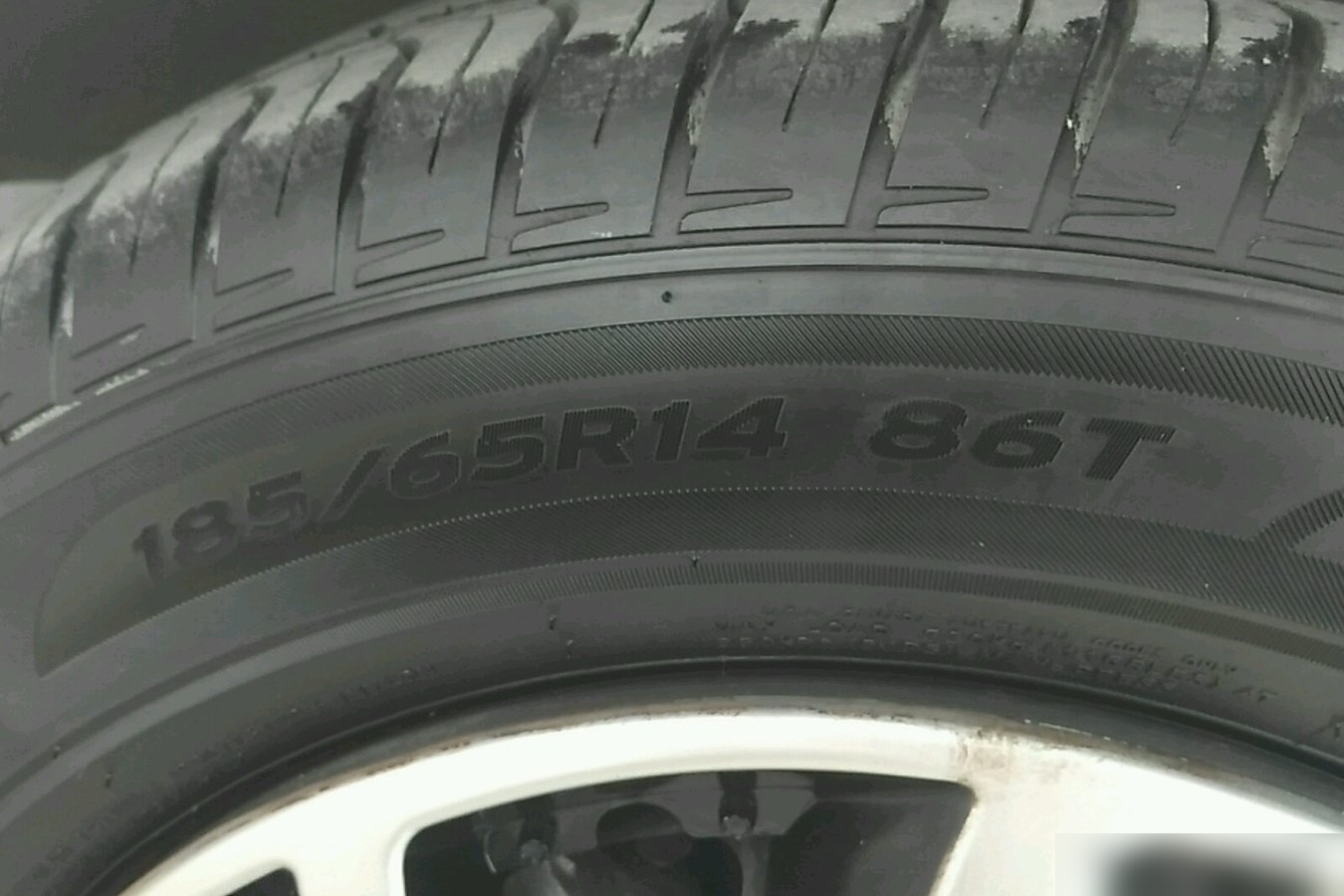 大众汽车polo轮胎型号