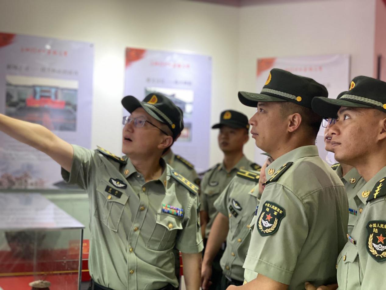 贵州预备役步兵师炮兵团举行"不忘初心,投身改革"主题活动