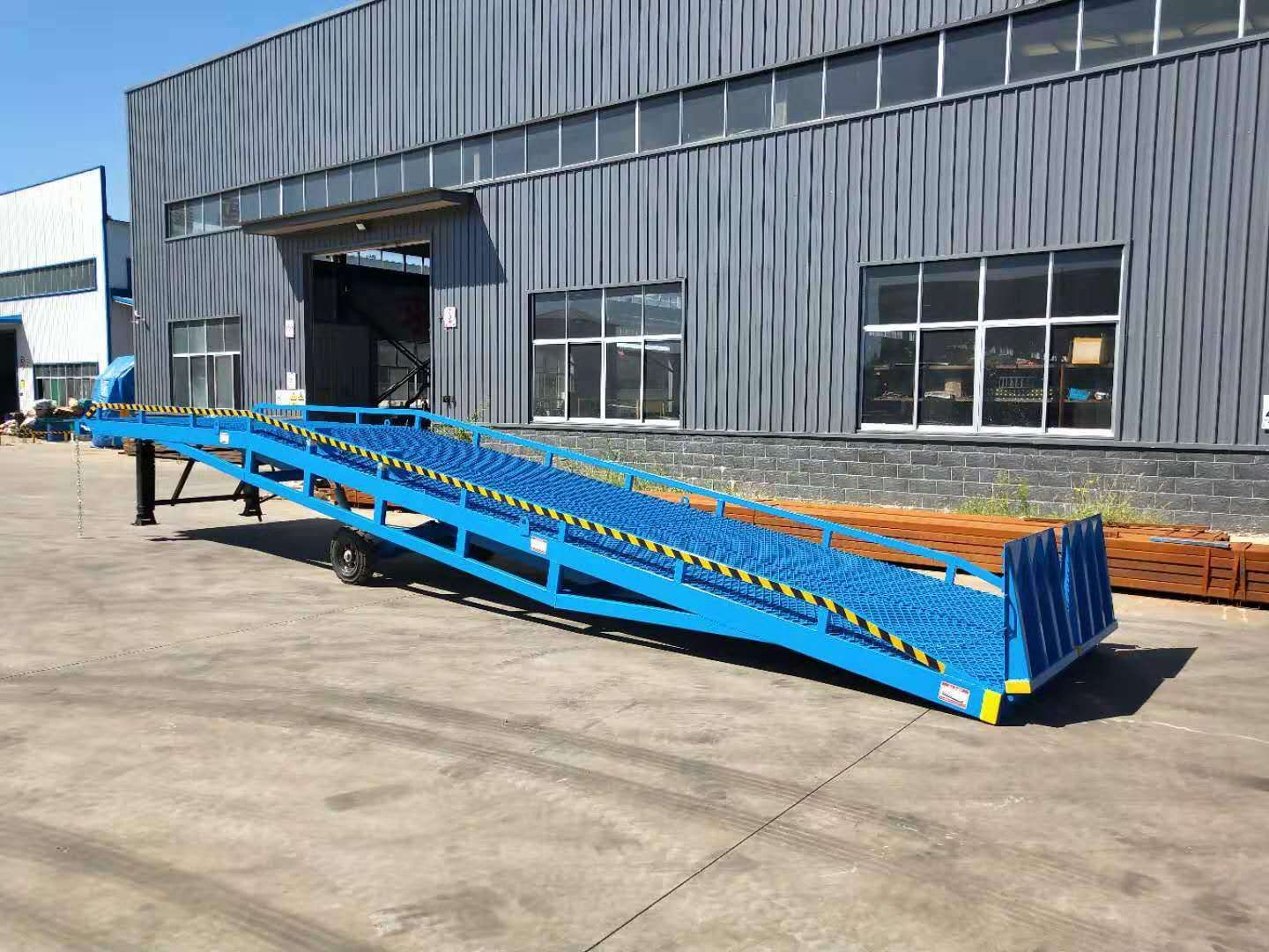 移动式登车桥保养要点