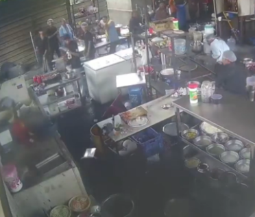 冰箱突发爆炸酿惨剧！印度厨师遭压缩机碎片击中身亡 冰箱或为本地制造