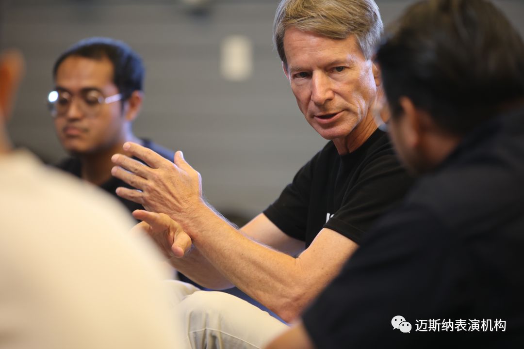 得闻天下同步见证迈斯纳天团"即兴"开演