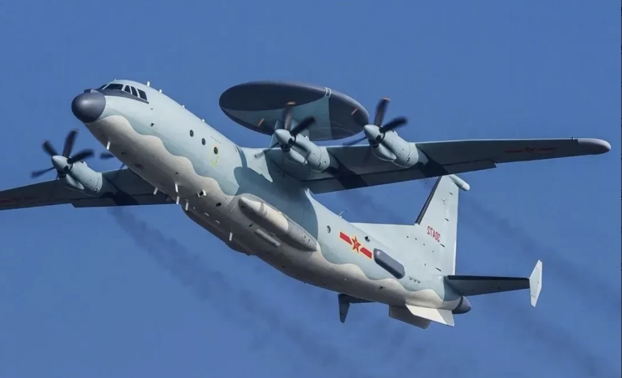 解放军新机型出动,在台东上空不停划圈圈,日本对美发出警告