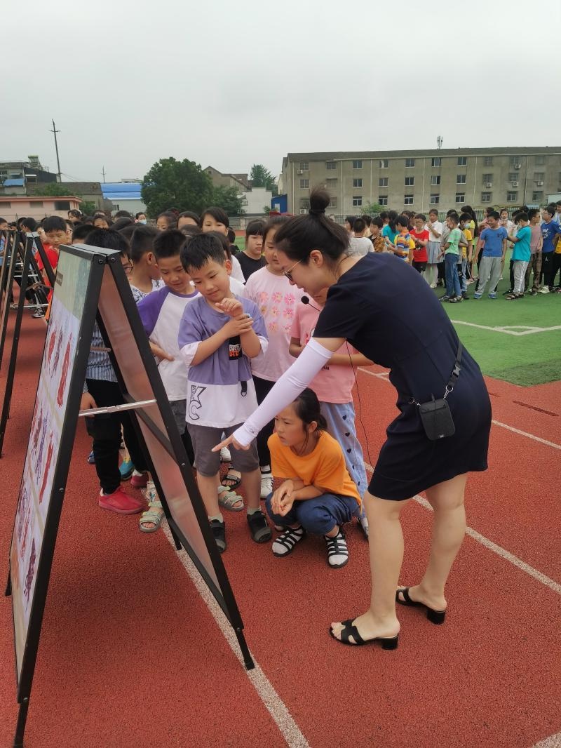 和县乌江镇中心小学图片