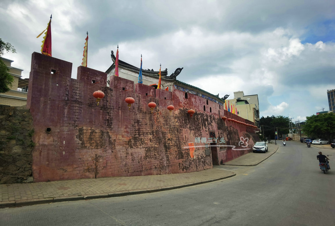 双月湾这超600年的所城,曾是海防重镇,有即将消失的语言:军声