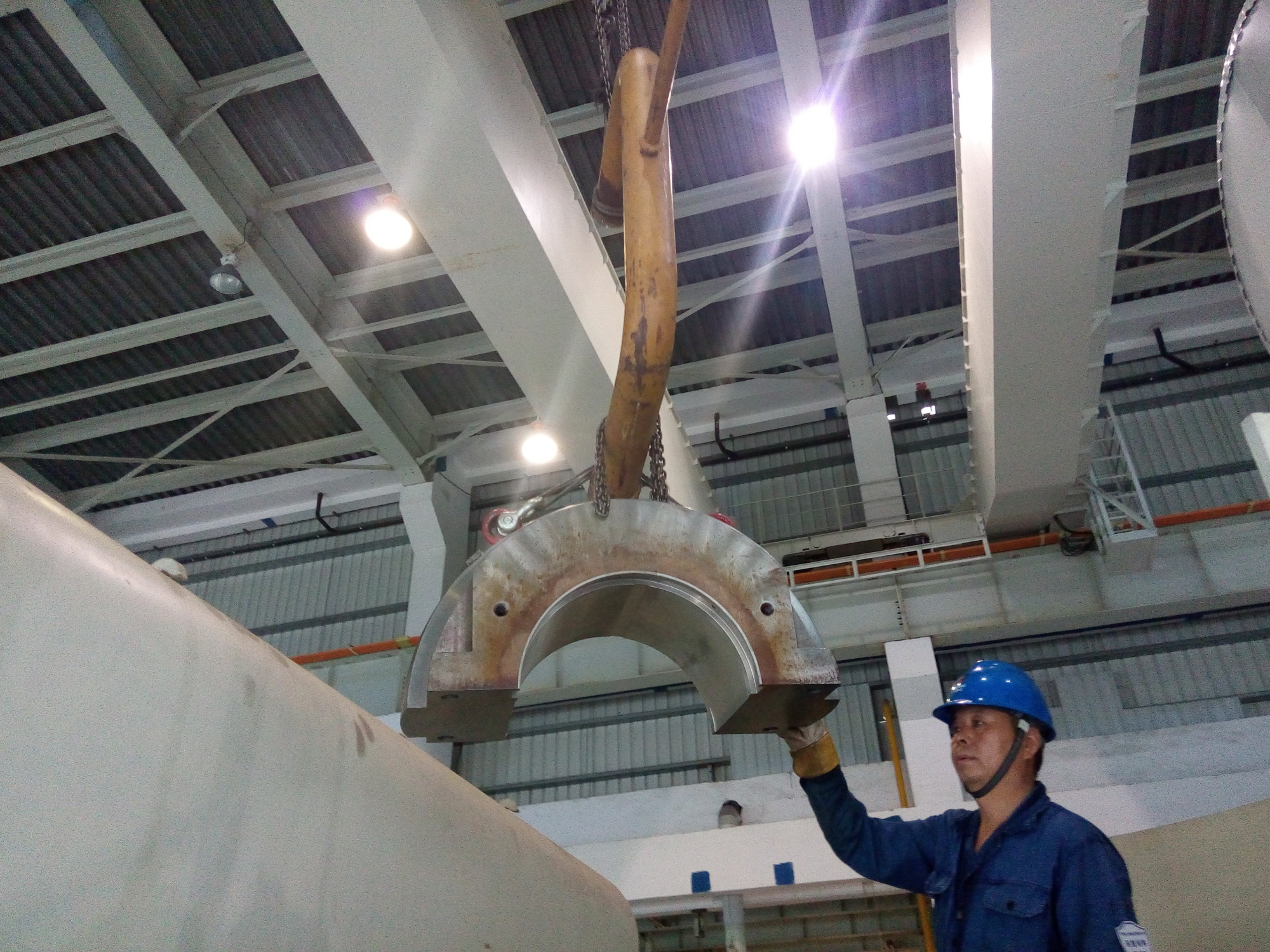 压铅丝测量方法