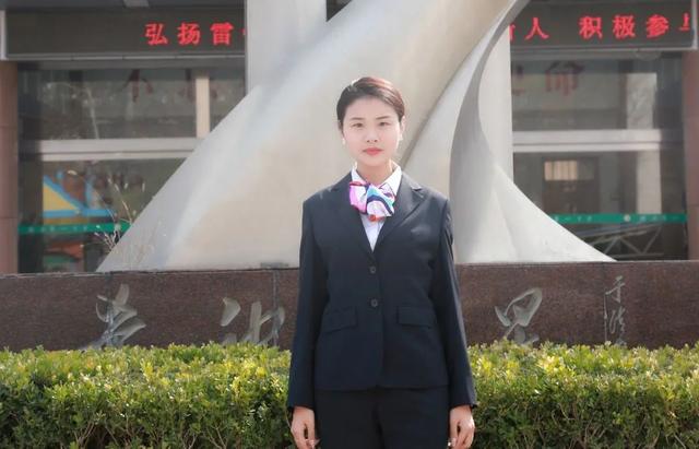 女神节快乐!冠县一中"最美巾帼奋斗者"!