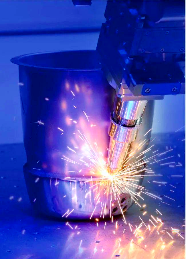 深入解析多种焊接裂纹:热裂纹,再热裂纹,冷裂纹与层状撕裂