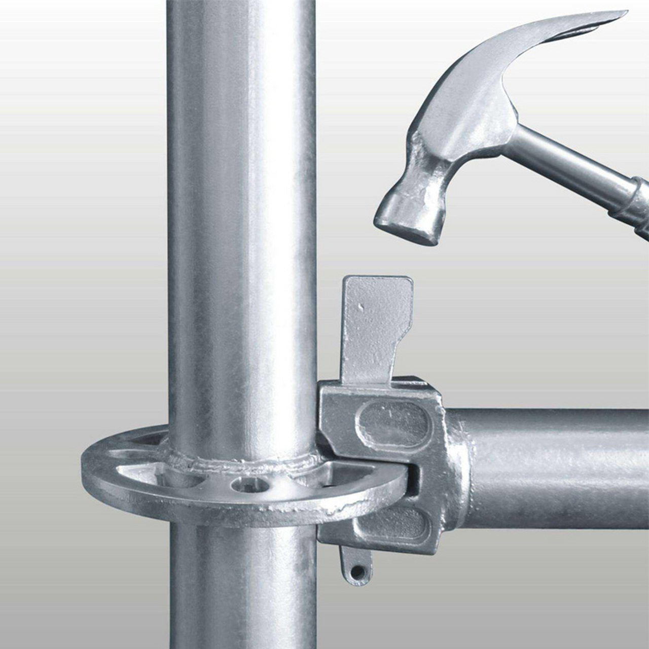 新型脚手架—承插型盘扣式钢管脚手架已拥有良好的推广应用,据了解