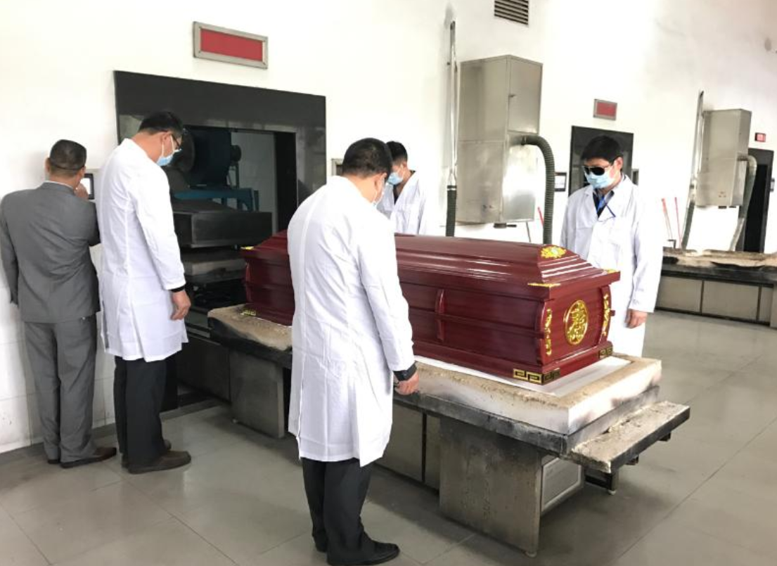 高温下的遗体,烧成骨灰后,基因去哪了?火葬还能全面实行吗?