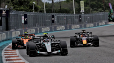 经典声浪归来！国际汽联明确：F1赛车将重回V8时代