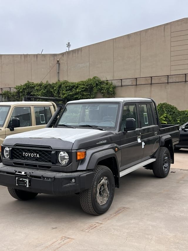 丰田酷路泽lc79 4.0l性能车型配置