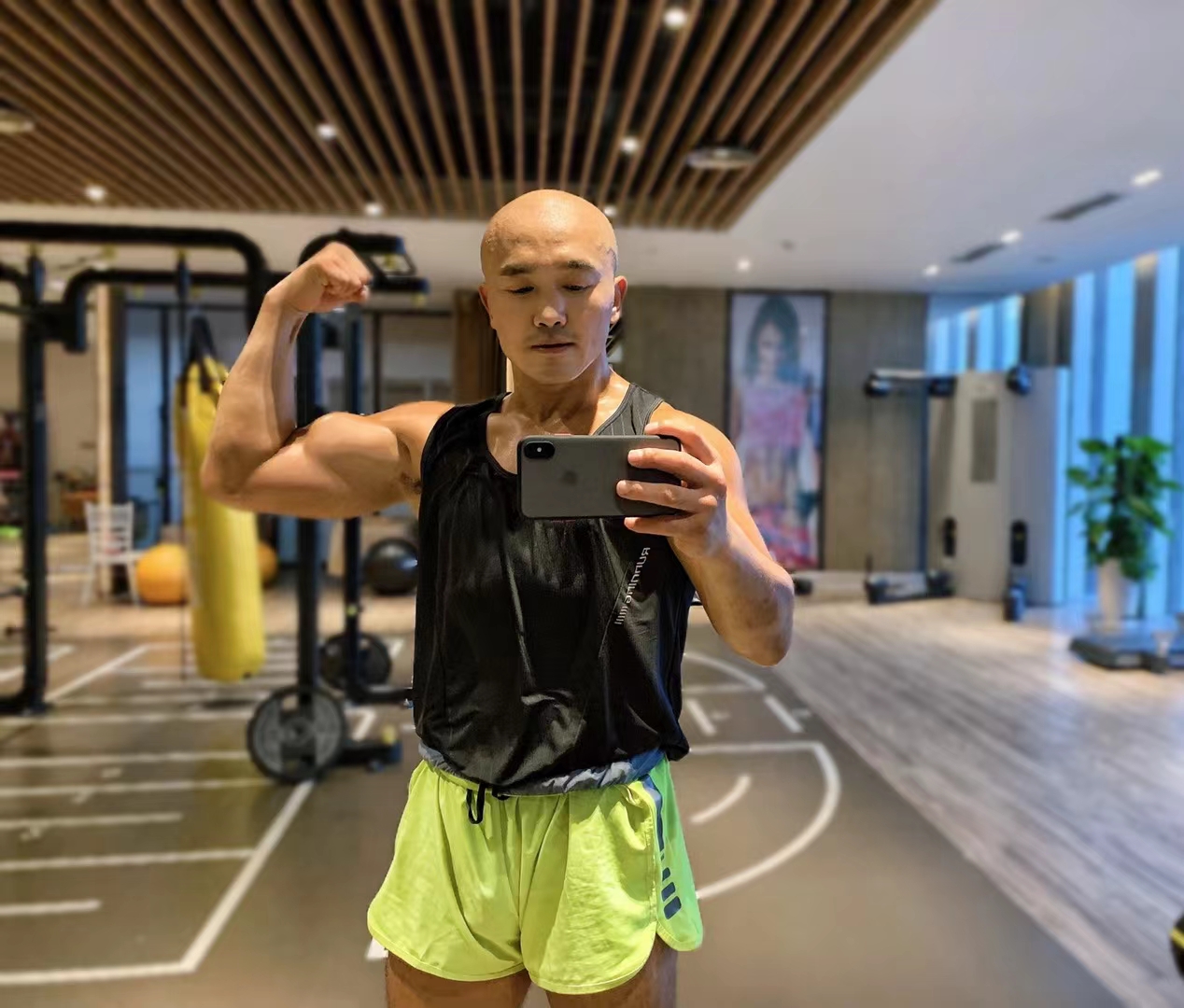 武僧一龙想媳妇了!一龙大战泰拳王前已无心恋战,或很快再次退役