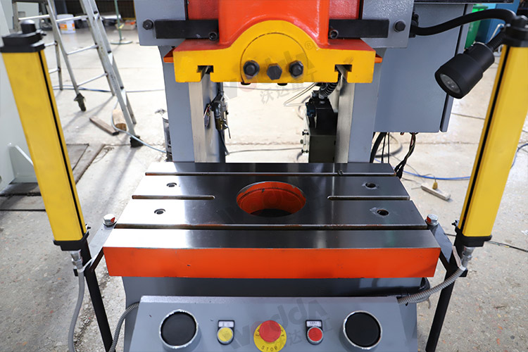 jh21-25t气动冲床 25吨冲床