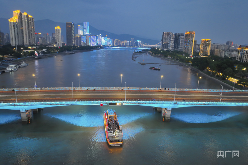 福建福州:闽江夜游美如画