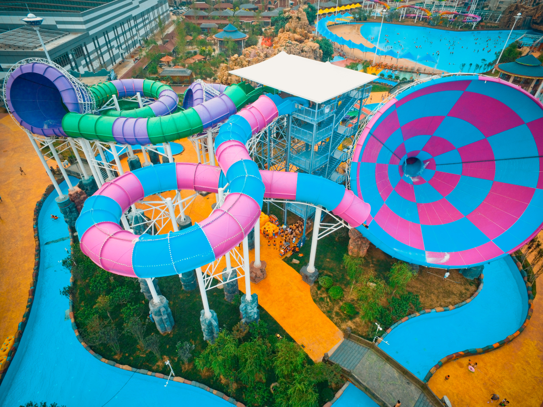 潍坊弘润水世界苗族主题乐园开放