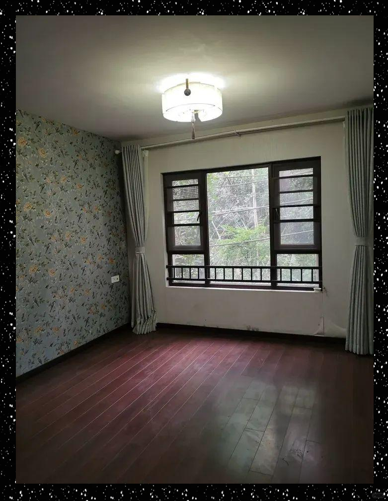 成都万科城臻园8栋1楼住宅司法拍卖,空置房屋最终以2215607元成交