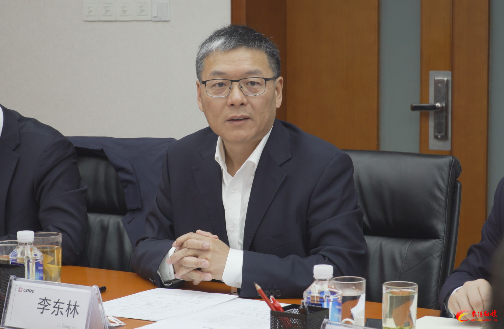 邓元连带队赴中车株所考察学习