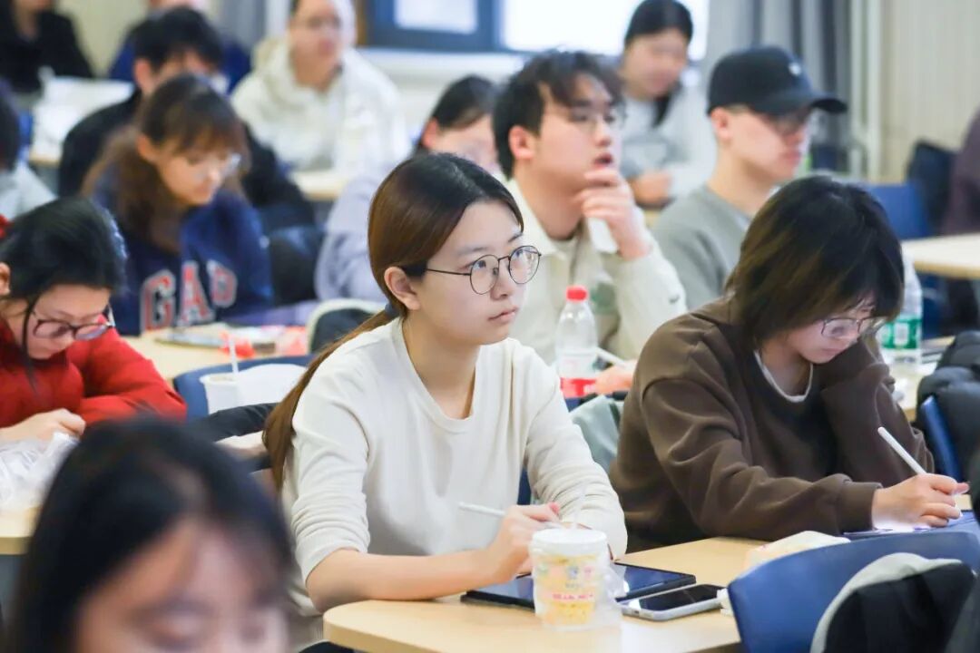 王昱祺摄-2411.jpg