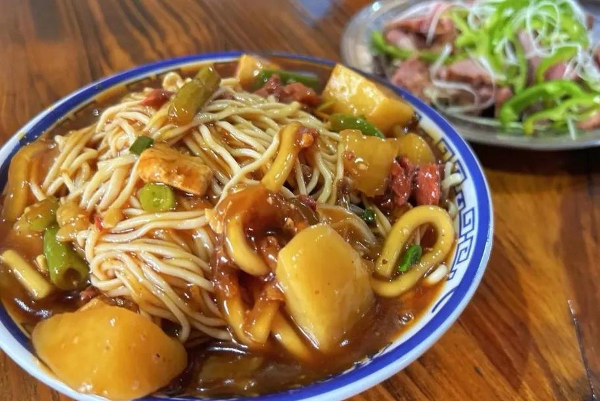 美食分享家# 武威凉面和兰州凉面,临洮凉面截然不同.