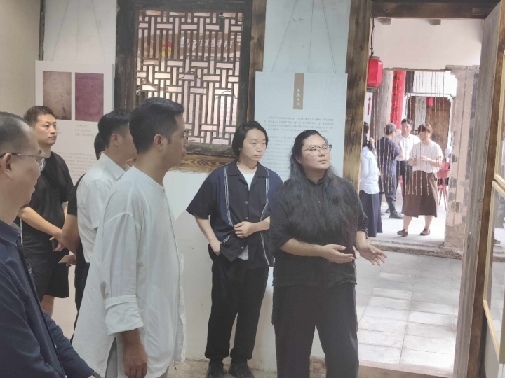 来看开馆第一展!"中国画简史馆"落地浙江省浦江县礼张村