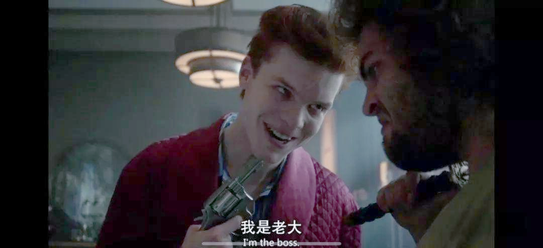 从罪恶中崛起:哥谭市反派角色的黑暗史诗