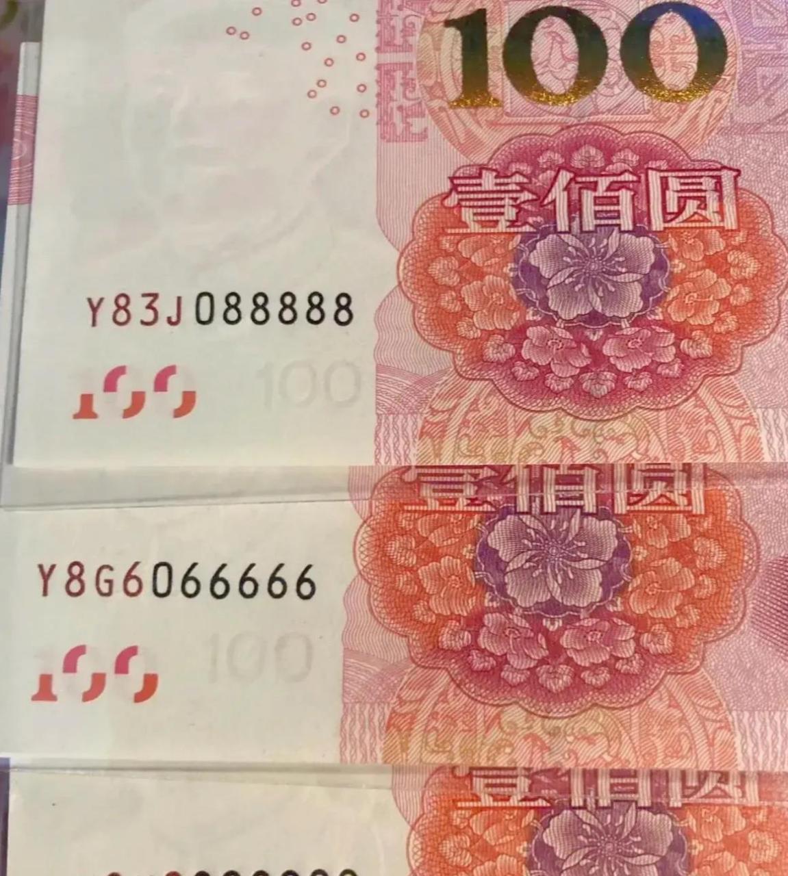 一女下属要我微信转账她500块,因为平时关系很好铁,我一点也没有迟疑