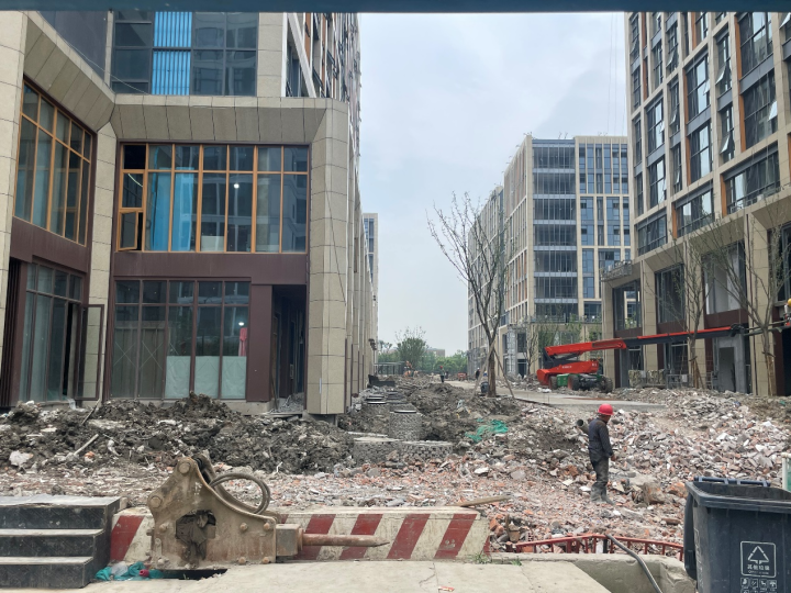 西溪宸悦延期交付多时,业主终于等来竣工的希望