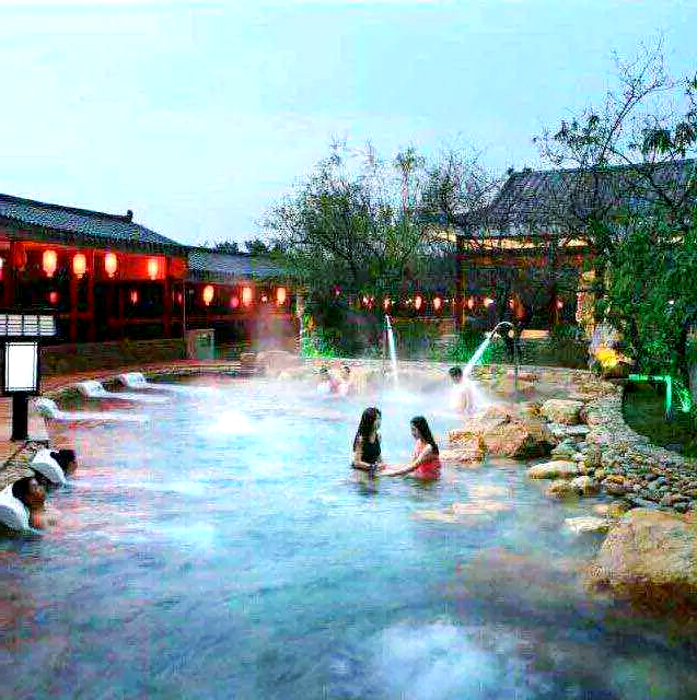 莲花山温泉度假村的自然与文化体验之旅