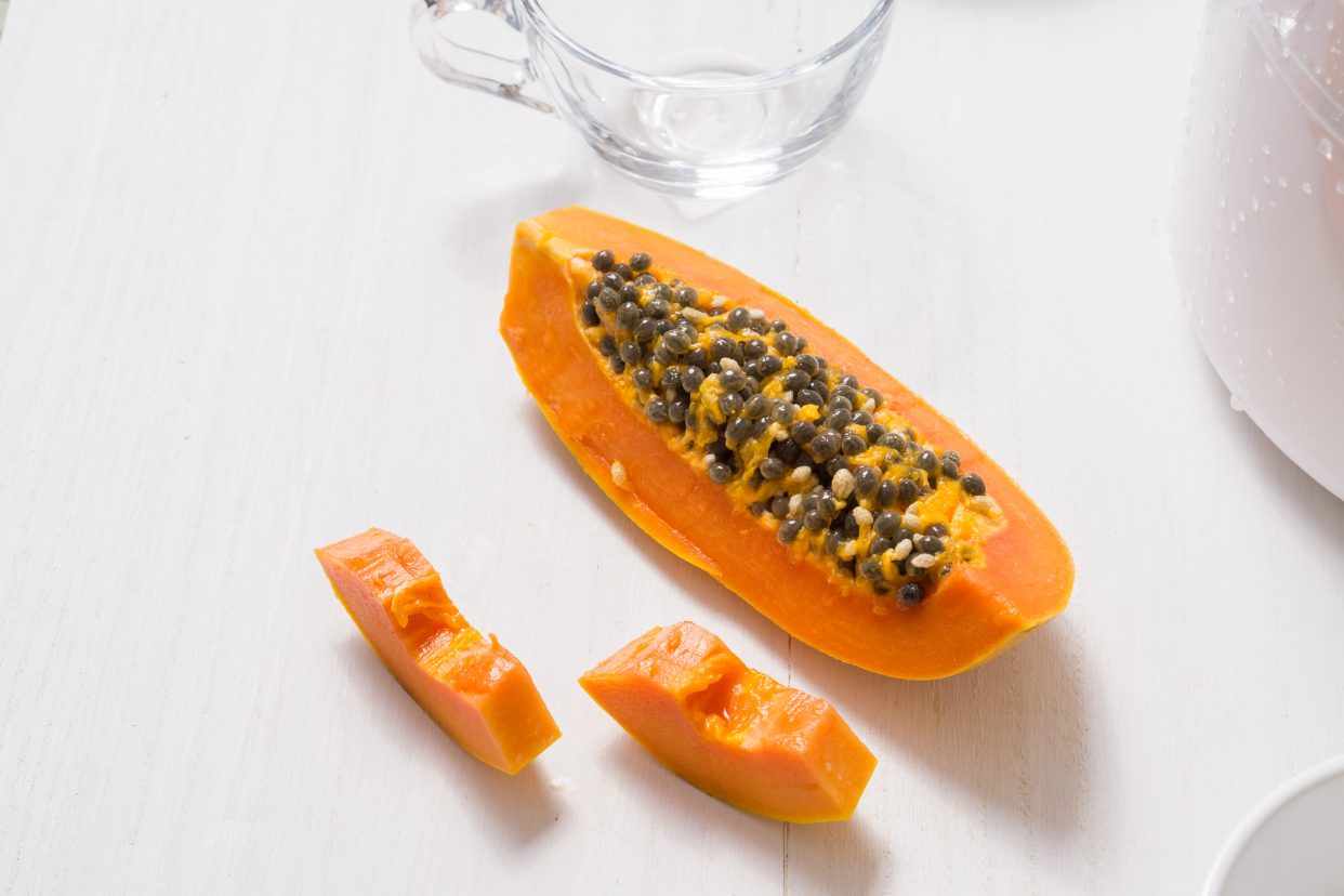 夏天来做一份木瓜牛奶西米露吧