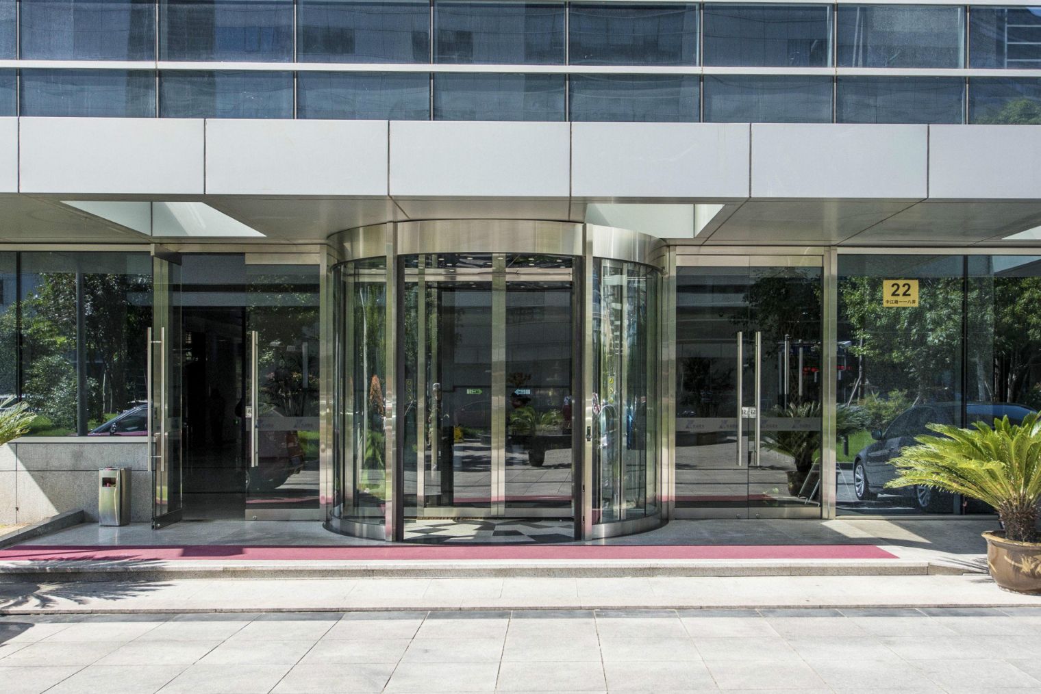 海亮大厦|上海普陀区长风新村街道优质写字楼物业推荐