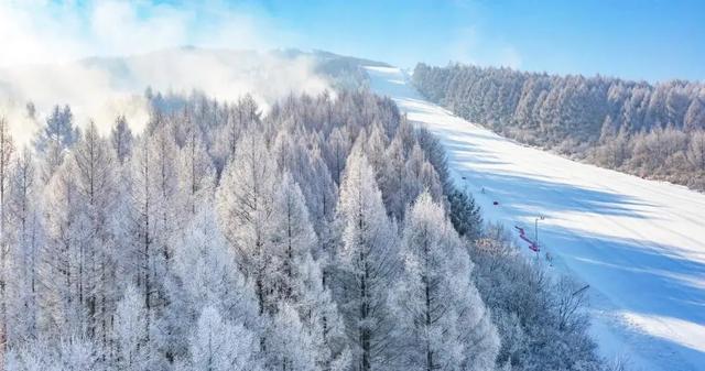 48条旅游线路带您开启“吉致”玩雪体验！