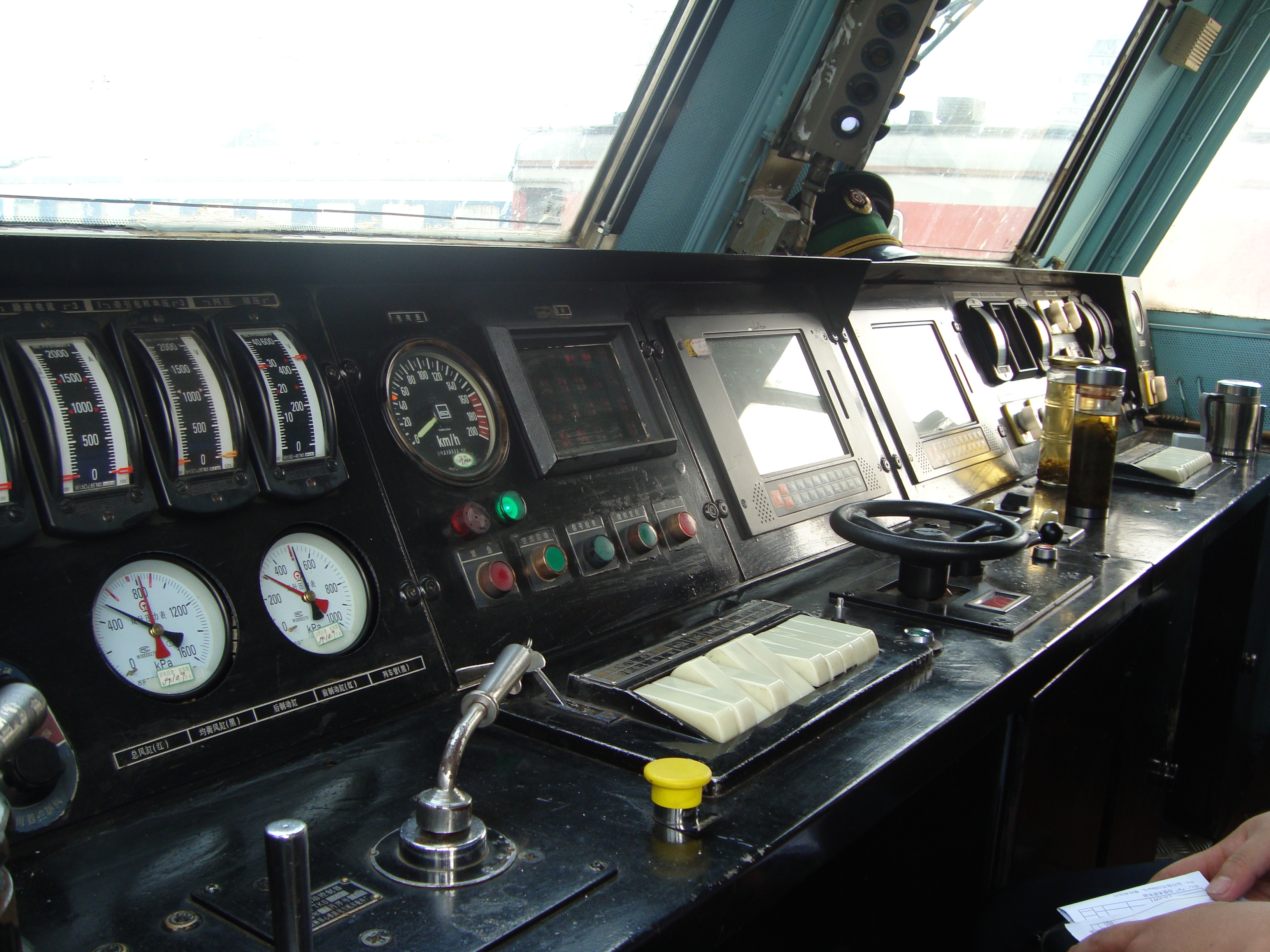 男生读职校学什么专业好就业