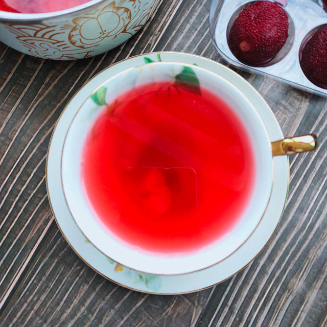 杨梅汁,健康饮品,酸甜好喝