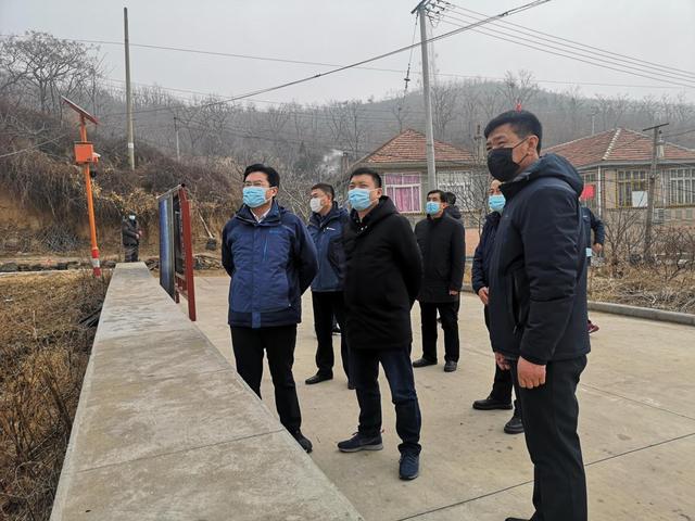 李俊杰带队深入砣矶镇督导疫情防控,安全生产等重点工作