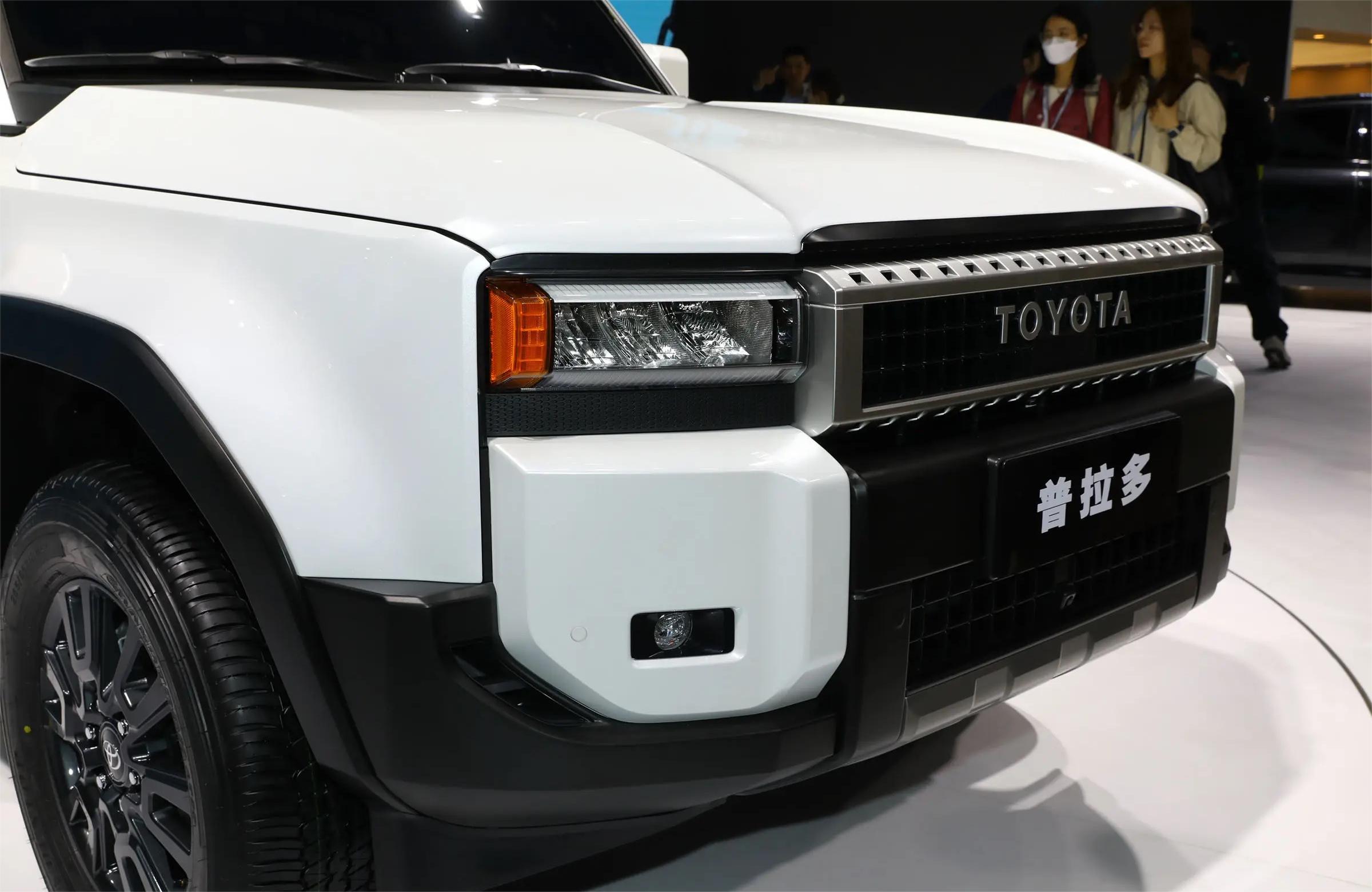 2.4t混动 差速锁,全新丰田普拉多开启小订,预售价47万起