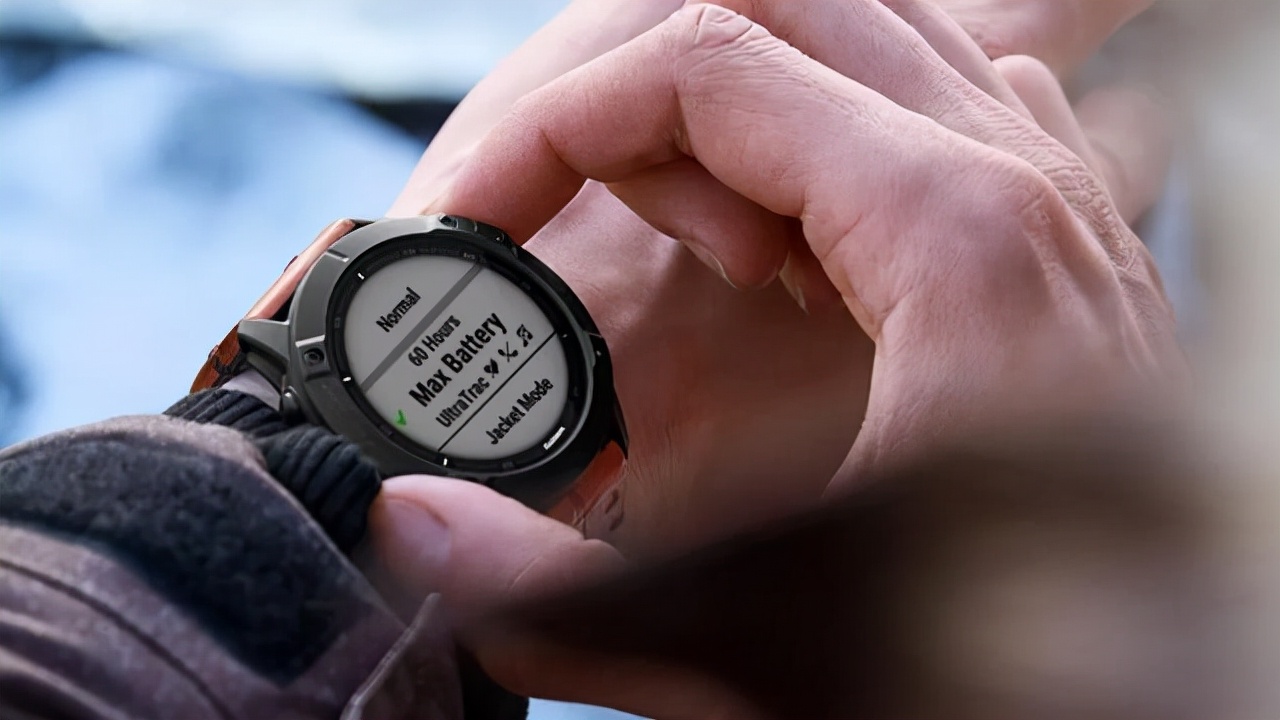 揭秘佳明飞耐时fenix 7的"安全感":专业无极限户外运动太阳能表