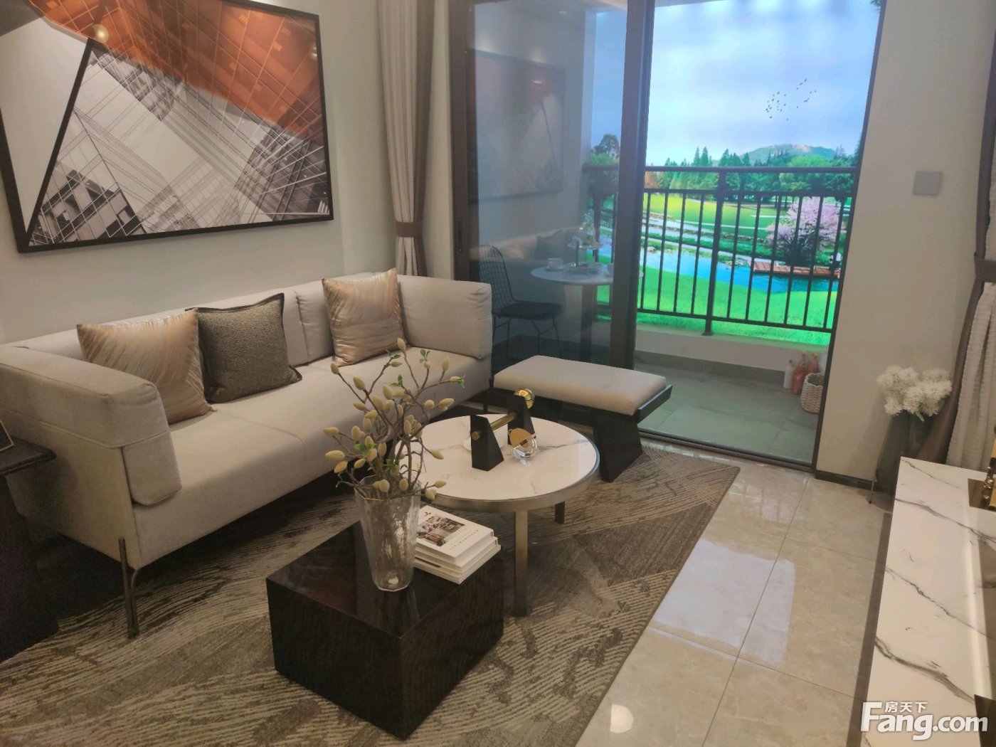 从鸿翔蔚蓝海岸府现场发来一条项目新消息,请查看!